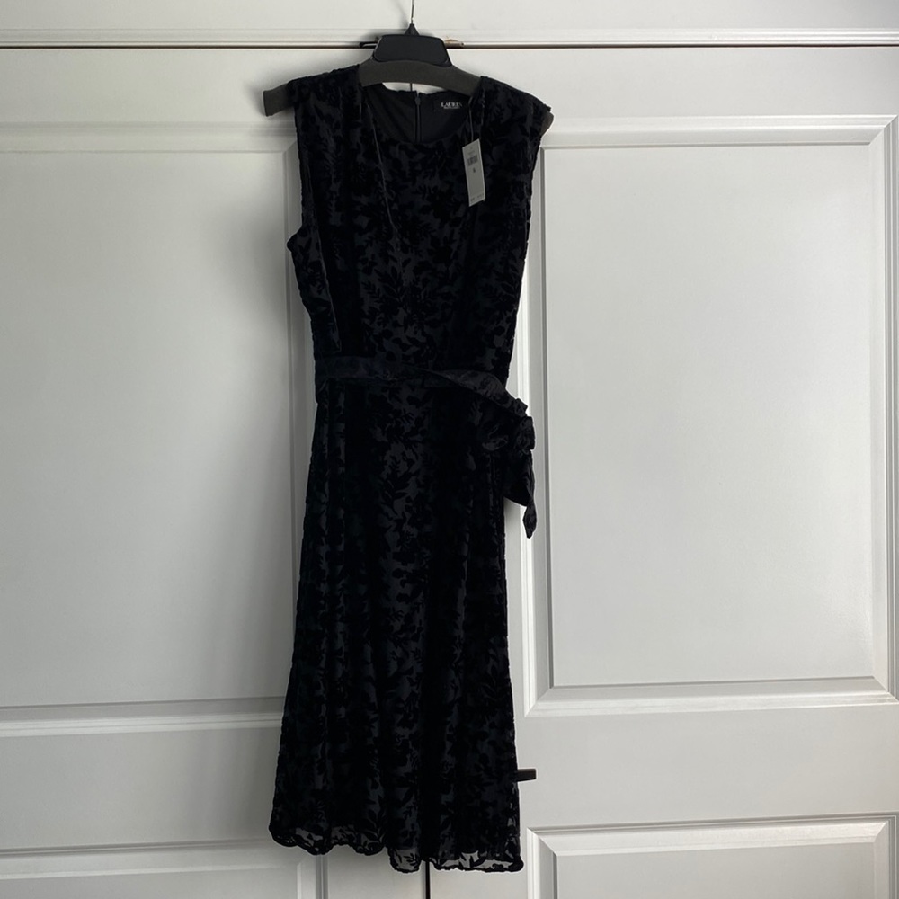 New Lauren Ralph Lauren Women’s Burn Out Black Velvet Cocktail Dress sz 16